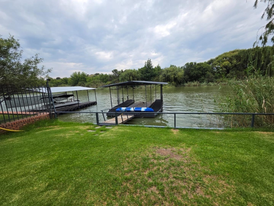 6 Bedroom Property for Sale in Maselspoort Free State